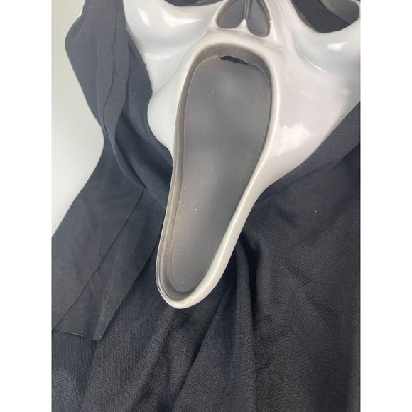 FunWorld Ghost Face Mask from Scream, Halloween Costume, Scary - Picture 11 of 12